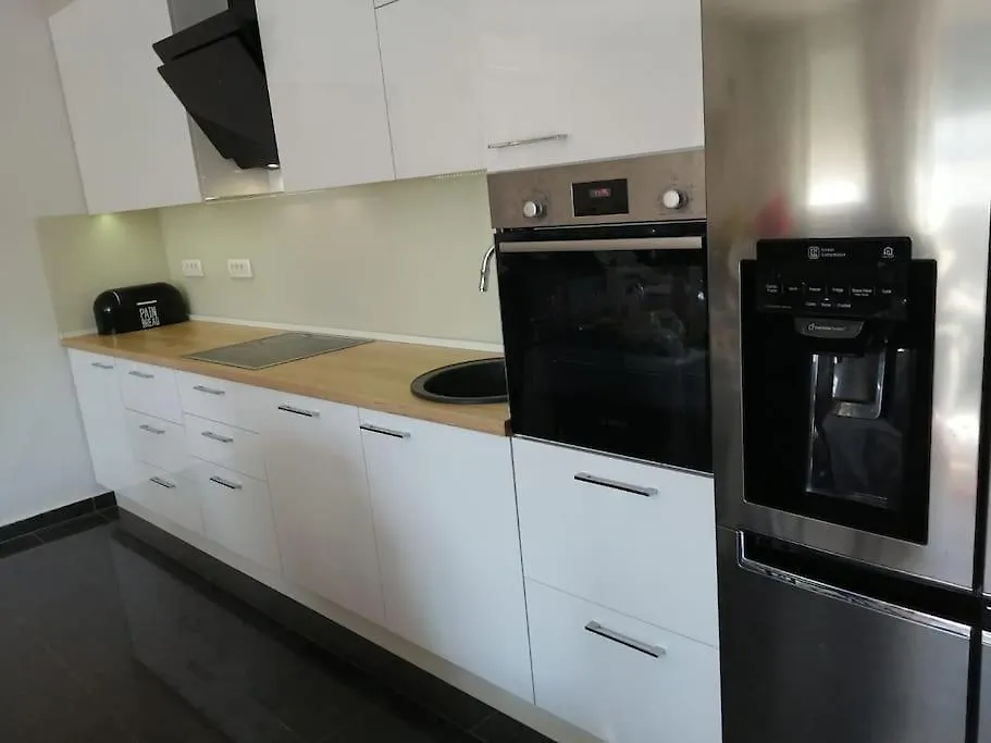 Apartmani Jukic 3 Kastela Croatia