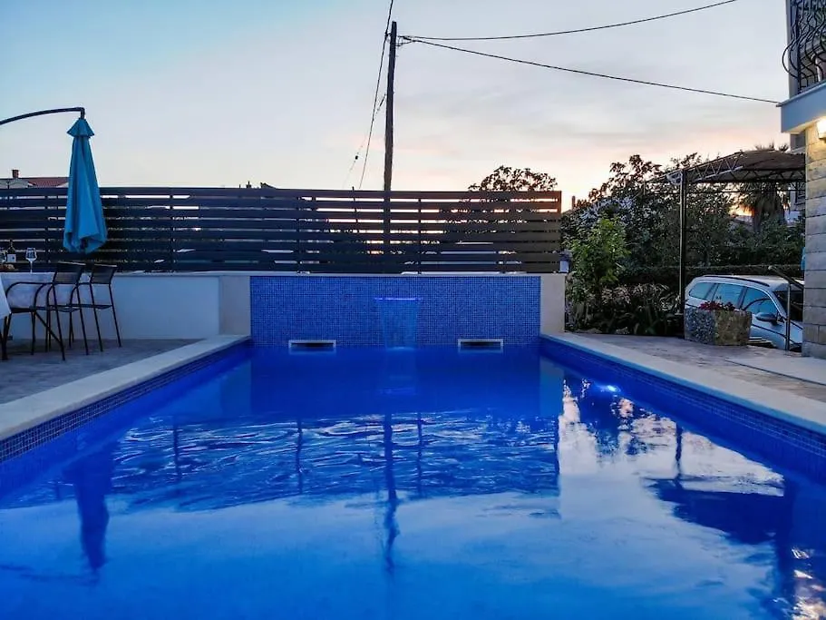 Apartment Apartmani Jukic 3 Kastela