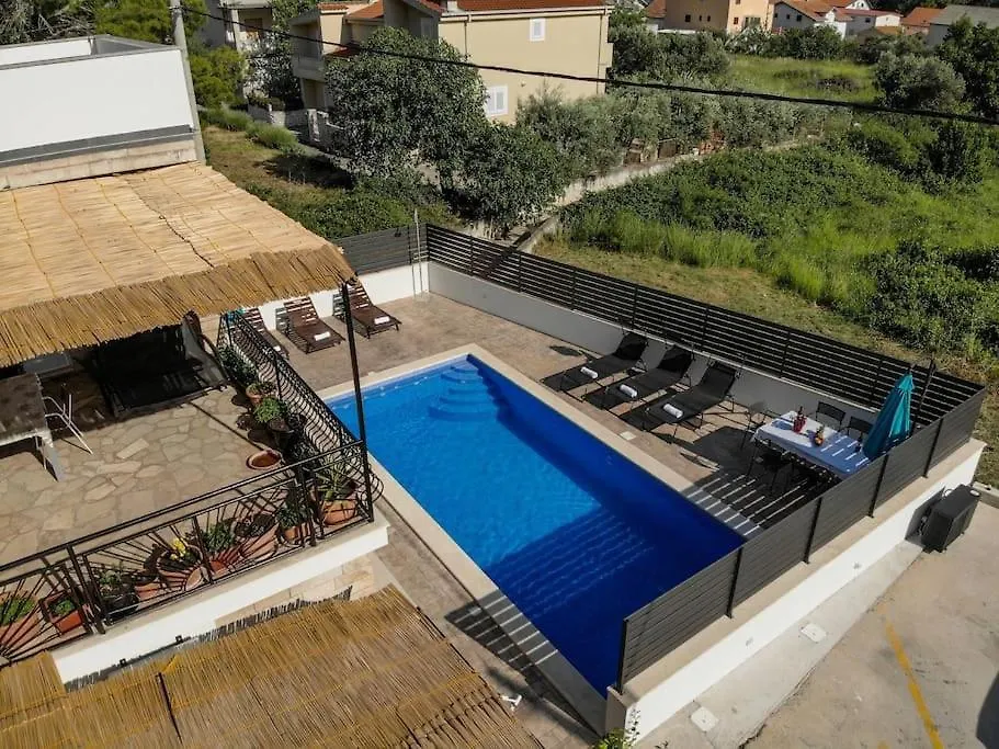 Apartmani Jukic 3 Kastela Apartment