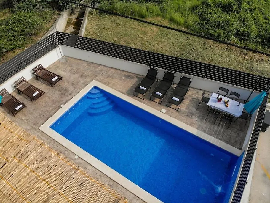Apartmani Jukic 3 Kastela