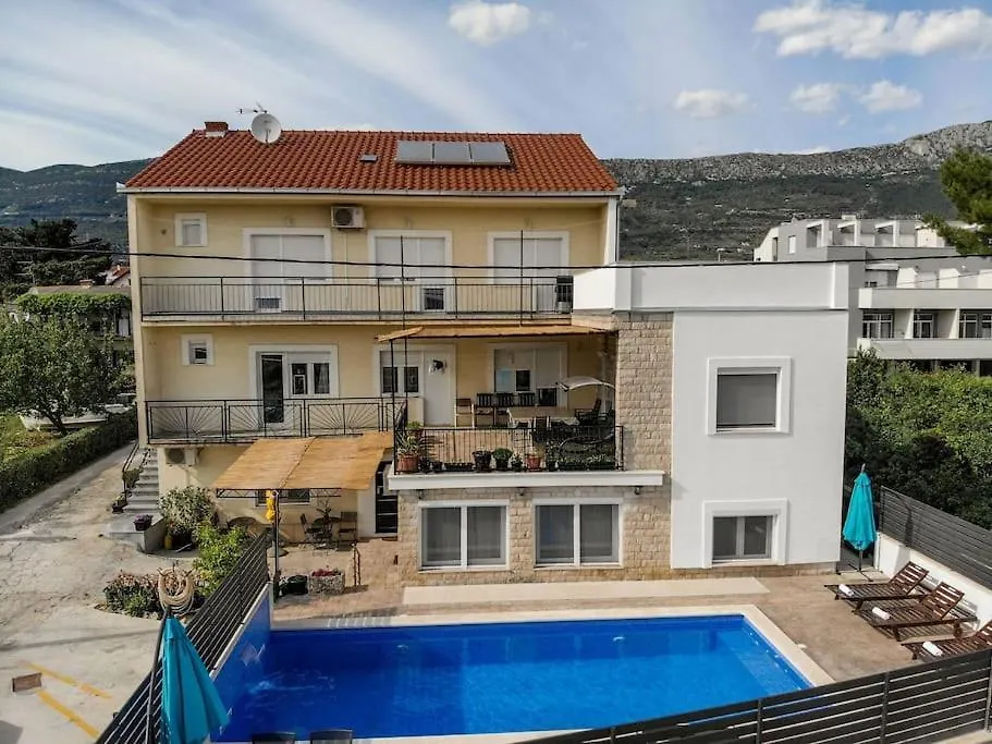Apartment Apartmani Jukic 3 Kastela